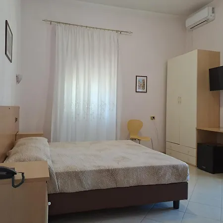 Szálloda Robinia 3*