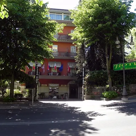 Robinia Hotel